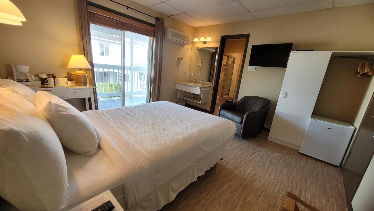 Hotel Aquamer Carleton-sur-Mer Dış mekan fotoğraf